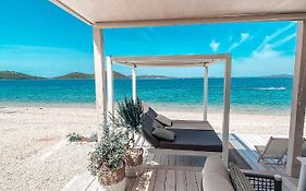 Oikos Resort Buqez - Villa Immortelle 22